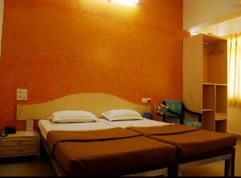 Hotel Sagar Kinara Mālvan Chambre photo